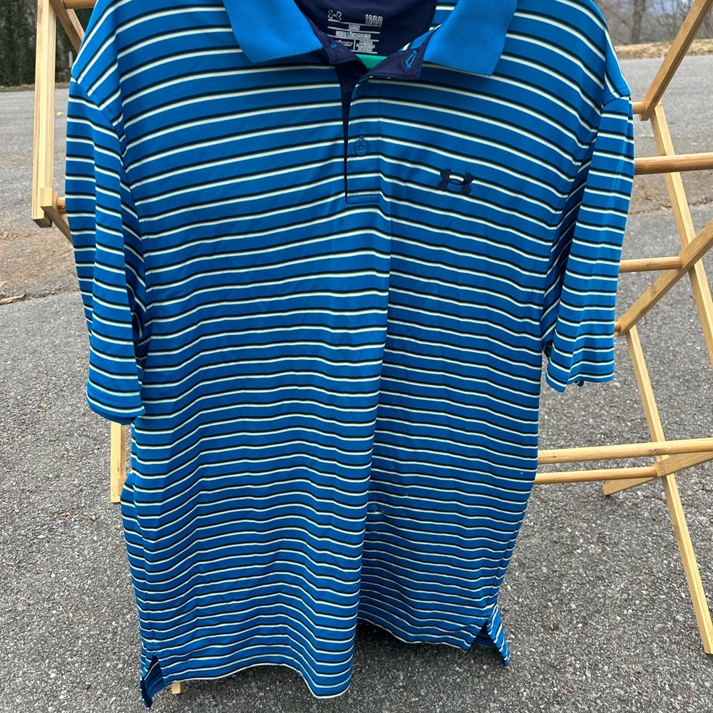 Underarmour Polo Shirt Men’s Blue Stripes Large Loose Fit Gently Used